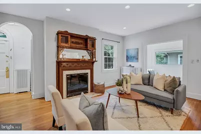 5120 Wilson Lane, Bethesda, MD 20814 - Photo 4