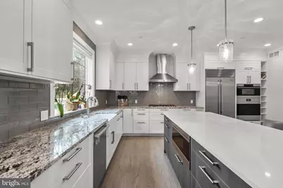 6304 Wilmett Road, Bethesda, MD 20817 - Photo 10