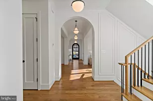 5425 Harwood Rd, Bethesda, MD 20814 - Photo 4