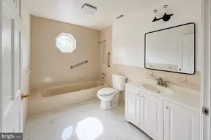 9907 Woodland Dr, Silver Spring, MD 20902 - Photo 54