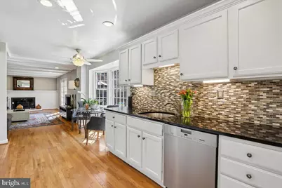 11804 Stonewood Lane, North Bethesda, MD 20852 - Photo 12