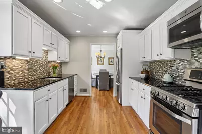 11804 Stonewood Lane, North Bethesda, MD 20852 - Photo 14