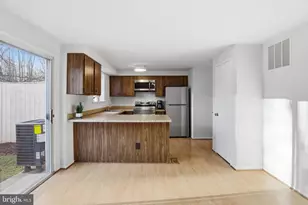 14415 Pebble Hill Ln, North Potomac, MD 20878 - Photo 20