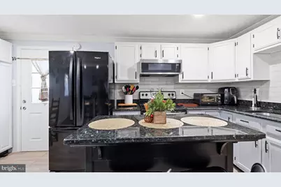 7418 Tarfside Lane, Gaithersburg, MD 20879 - Photo 12