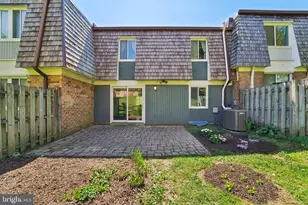 10449 Kardwright Ct, Montgomery Village, MD 20886 - Photo 34