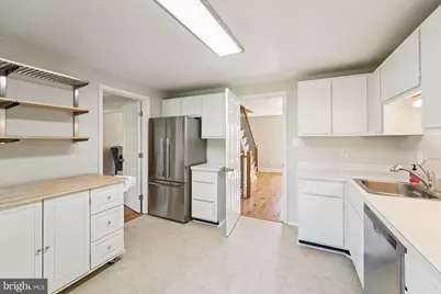 10449 Kardwright Court, Montgomery Village, MD 20886 - Photo 8
