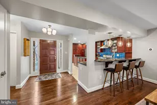 10806 Whiterim Dr, Potomac, MD 20854 - Photo 2