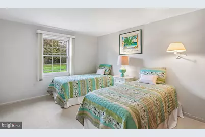 11001 Rosemont Drive, Rockville, MD 20852 - Photo 28