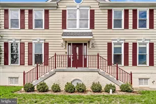 17004 Spates Hill Rd, Poolesville, MD 20837 - Photo 2