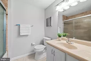 5 Pontiac Way, Gaithersburg, MD 20878 - Photo 24