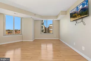 7500 Woodmont Ave, Bethesda, MD 20814 - Photo 10