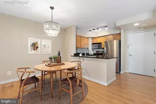 7500 Woodmont Ave, Bethesda, MD 20814 - Photo 2