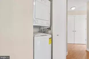 7500 Woodmont Ave, Bethesda, MD 20814 - Photo 16