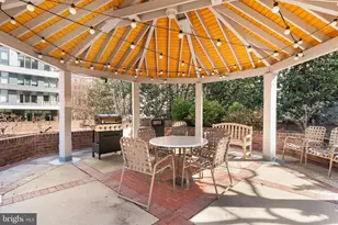 7500 Woodmont Ave, Bethesda, MD 20814 - Photo 30