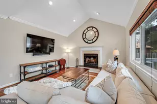 11512 Flints Grove Ln, North Potomac, MD 20878 - Photo 16