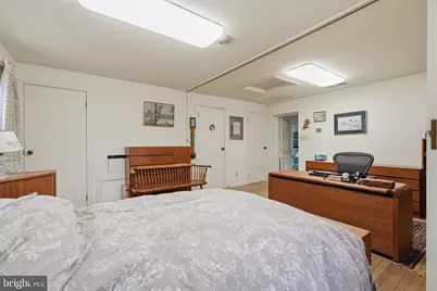 9010 Bradgrove, Bethesda, MD 20817 - Photo 22