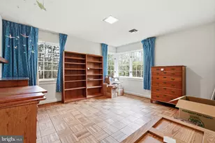 9010 Bradgrove, Bethesda, MD 20817 - Photo 20