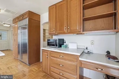 9010 Bradgrove, Bethesda, MD 20817 - Photo 12