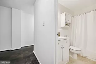 4977 Battery Ln, Bethesda, MD 20814 - Photo 8