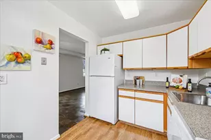 4977 Battery Ln, Bethesda, MD 20814 - Photo 16