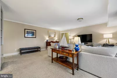 10619 Montrose Avenue #102, Bethesda, MD 20814 - Photo 8