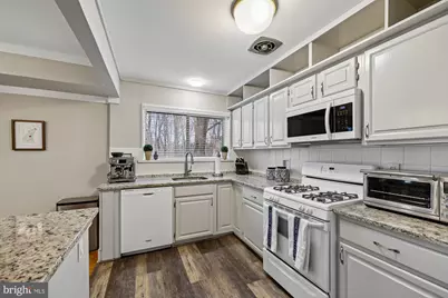 10619 Montrose Avenue #102, Bethesda, MD 20814 - Photo 16