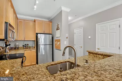 801 Pleasant Drive #80114, Rockville, MD 20850 - Photo 10