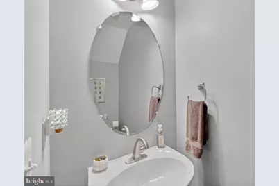 801 Pleasant Drive #80114, Rockville, MD 20850 - Photo 14