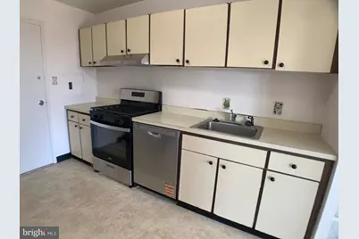 1111 University Boulevard W #919-A, Silver Spring, MD 20902 - Photo 2