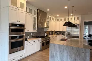 12140 Hanson Farm Dr, North Potomac, MD 20878 - Photo 4