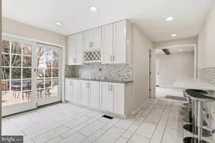 14900 Westbury Rd, Rockville, MD 20853 - Photo 40