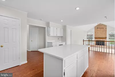 5820 Winegrove Court, Derwood, MD 20855 - Photo 6