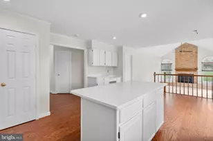 5820 Winegrove Ct, Derwood, MD 20855 - Photo 6