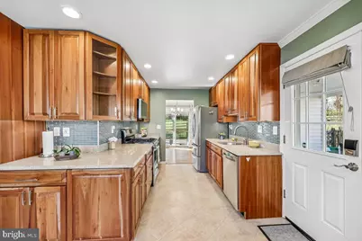 823 Diamond Drive, Gaithersburg, MD 20878 - Photo 22