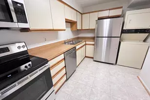 15100 Interlachen Dr, Silver Spring, MD 20906 - Photo 8