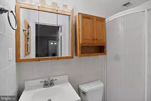 856 Azalea Dr, Rockville, MD 20850 - Photo 12