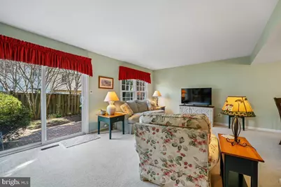 9318 Bremerton Way, Gaithersburg, MD 20886 - Photo 14