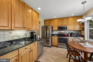 9318 Bremerton Way, Gaithersburg, MD 20886 - Photo 24