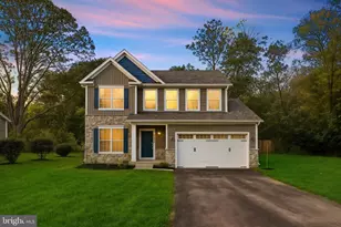 328 Ridge Rd, Washington Grove, MD 20880 - Photo 1