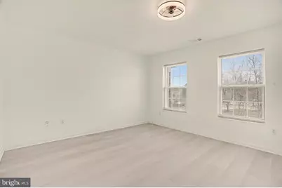 14805 Strawberry Lane, Burtonsville, MD 20866 - Photo 12