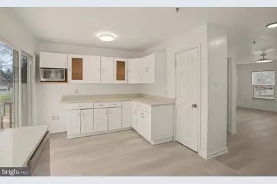 14805 Strawberry Lane, Burtonsville, MD 20866 - Photo 8