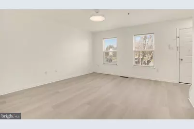 14805 Strawberry Lane, Burtonsville, MD 20866 - Photo 4