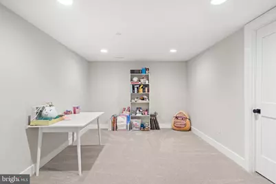 8512 Horseshoe Lane, Potomac, MD 20854 - Photo 40