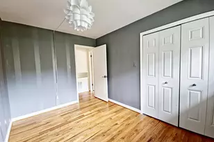 8 Gruenther Ct, Rockville, MD 20851 - Photo 16