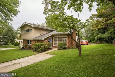 8 Gruenther Court, Rockville, MD 20851 - Photo 2