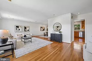 10706 Stoneyhill Dr, Silver Spring, MD 20901 - Photo 4