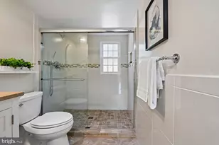 10706 Stoneyhill Dr, Silver Spring, MD 20901 - Photo 40