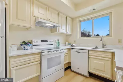 3548 Chiswick Court #36-C, Silver Spring, MD 20906 - Photo 12