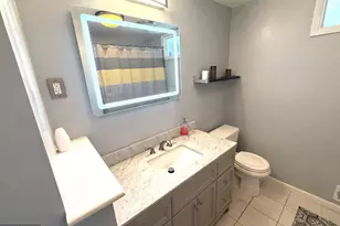 11321 College View Dr, Silver Spring, MD 20902 - Photo 16