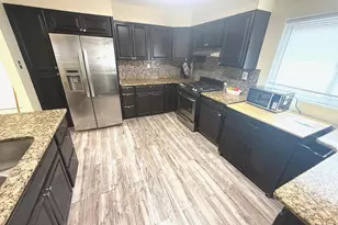 11321 College View Dr, Silver Spring, MD 20902 - Photo 38